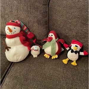 Various  lot of Holiday Plushies — Starbucks 2006 & 2007